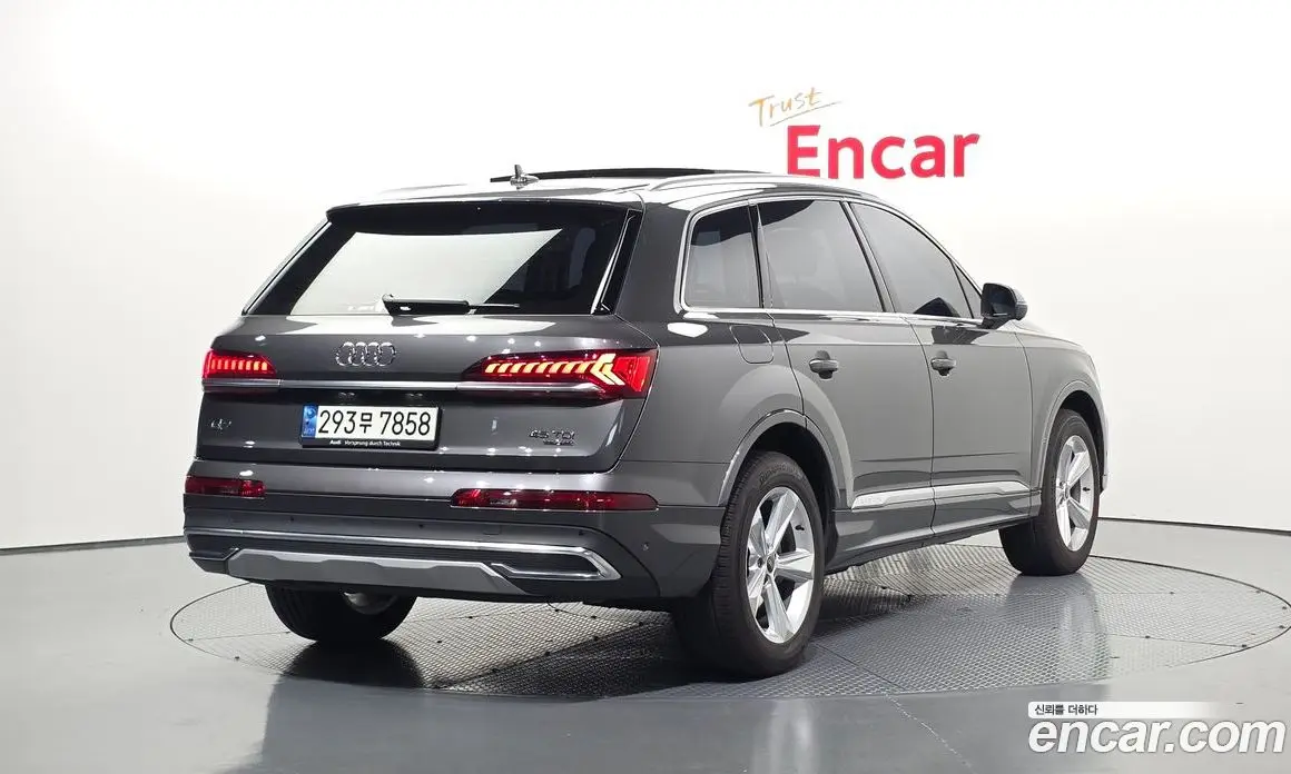 Audi Q7 2021 3.0 автомат (гидро), фото 2 Audi Q7 2021 3.0 автомат (гидро), фото 2
