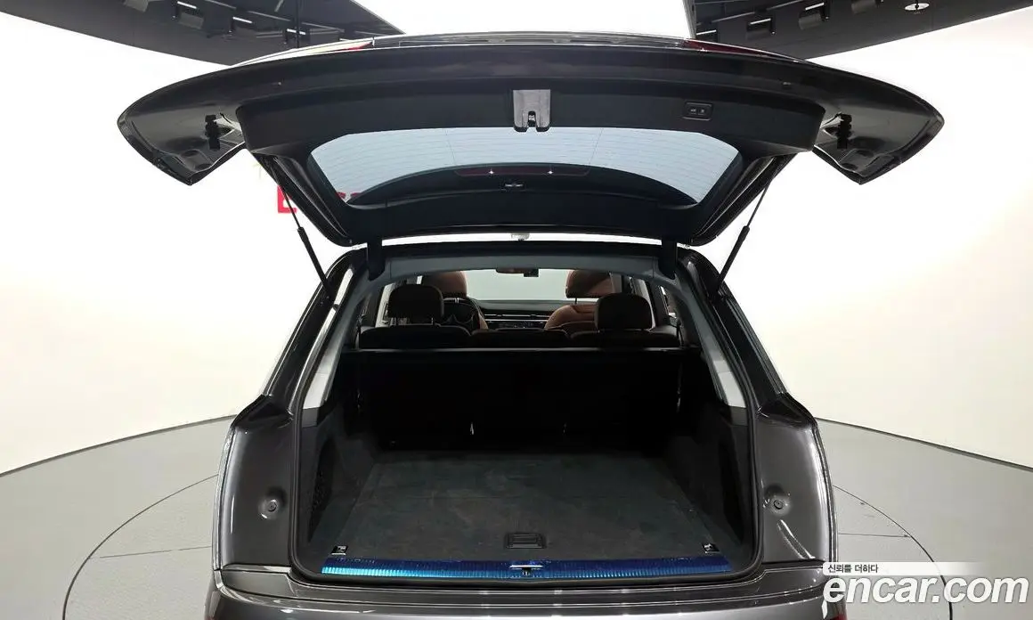 Audi Q7 2021 3.0 автомат (гидро), фото 20 Audi Q7 2021 3.0 автомат (гидро), фото 20
