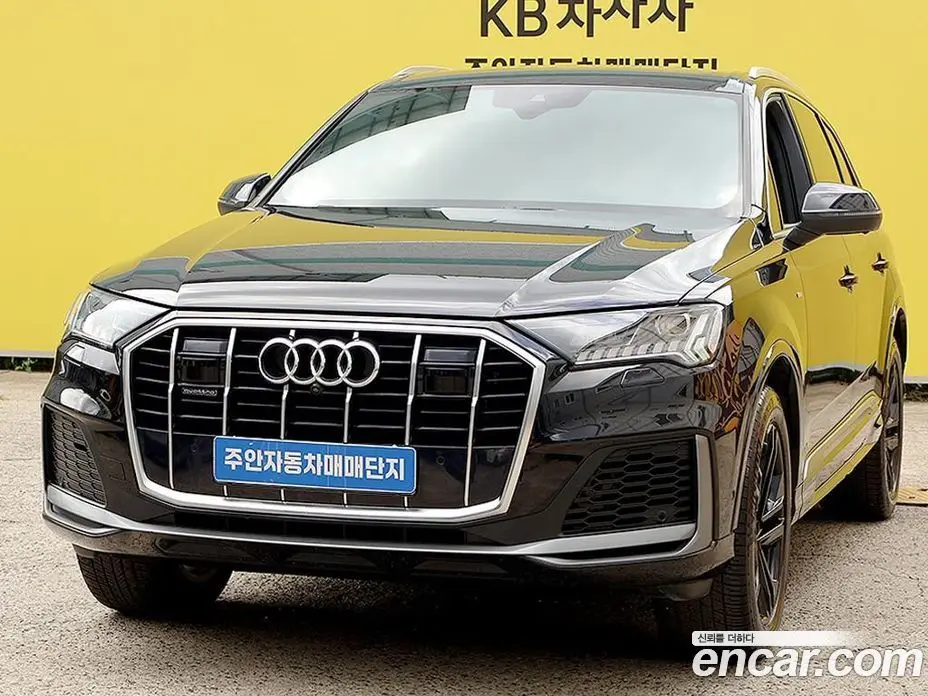 Audi Q7 2021 3.0 автомат (гидро), фото 2 Audi Q7 2021 3.0 автомат (гидро), фото 2