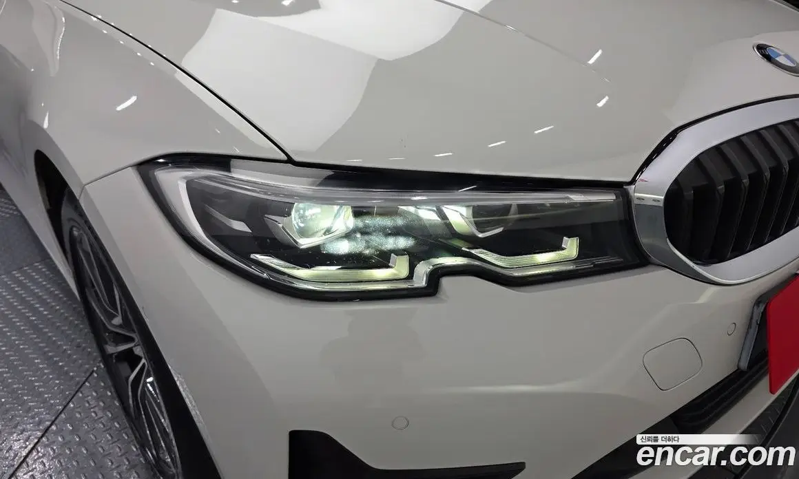 BMW 3 серия 2019 2.0 автомат (гидро), фото 8