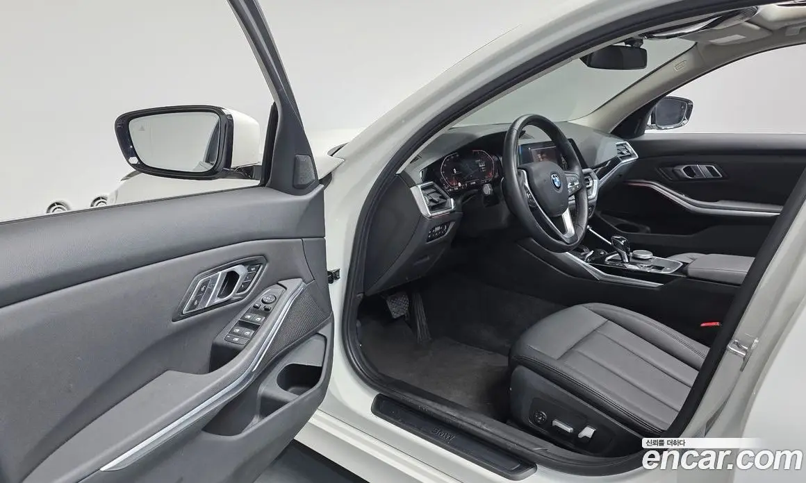 BMW 3 серия 2021 2.0 автомат (гидро), фото 12