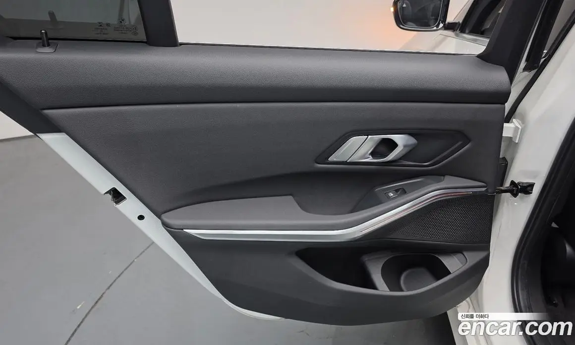 BMW 3 серия 2021 2.0 автомат (гидро), фото 14