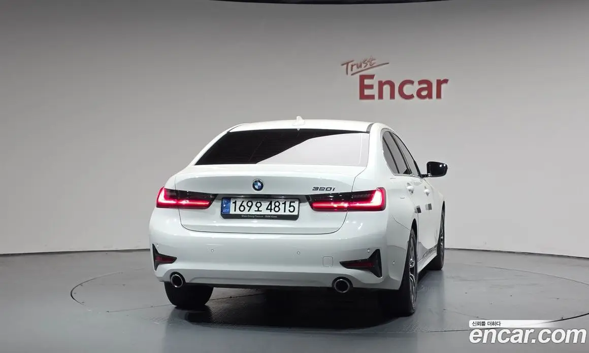 BMW 3 серия 2021 2.0 автомат (гидро), фото 3
