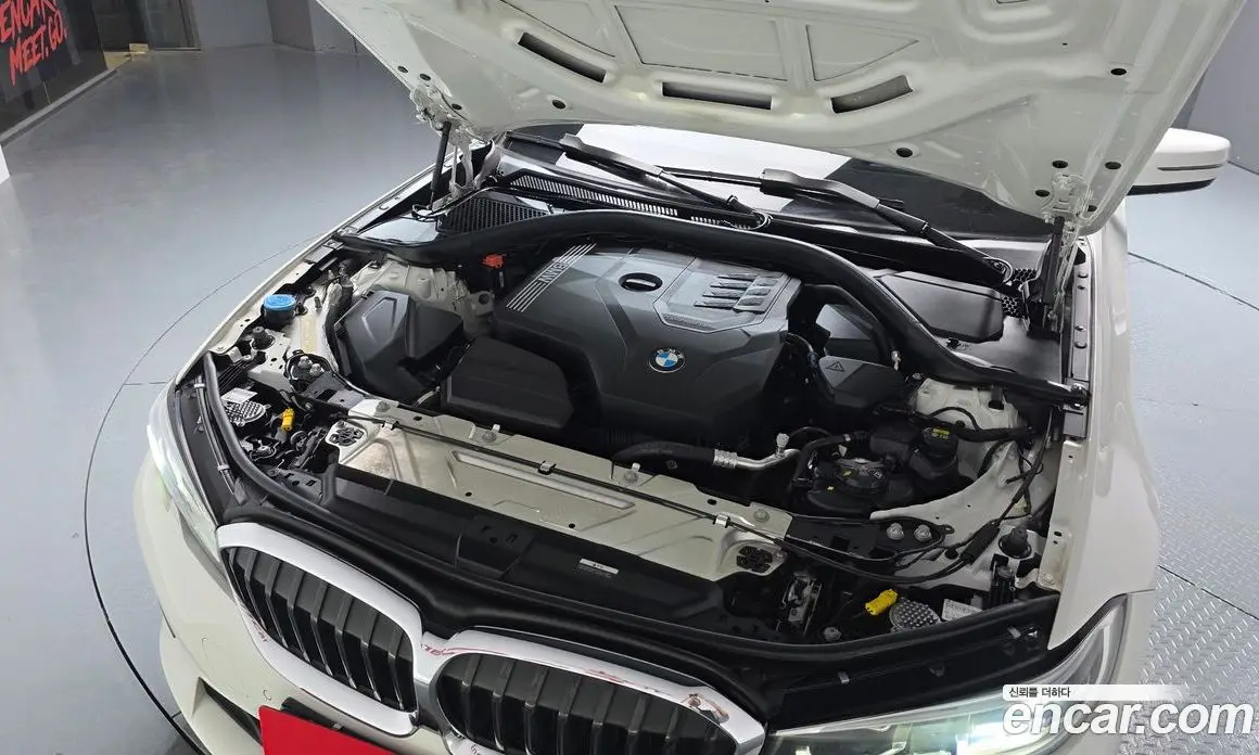 BMW 3 серия 2021 2.0 автомат (гидро), фото 5