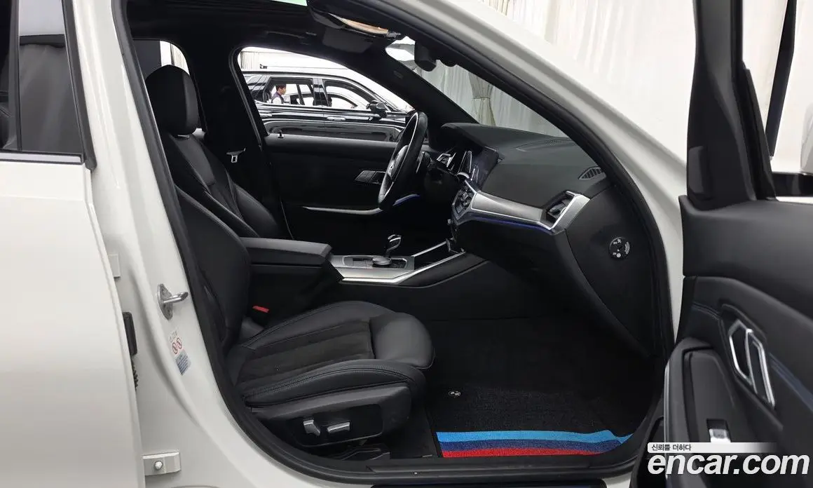 BMW 3 серия 2022 2.0 автомат (гидро), фото 17