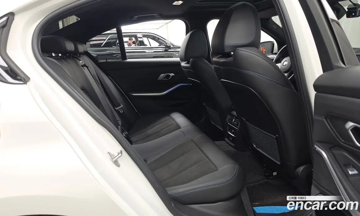 BMW 3 серия 2022 2.0 автомат (гидро), фото 18