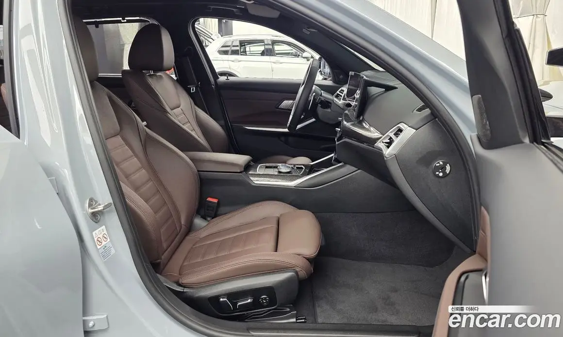 BMW 3 серия 2024 3.0 автомат (гидро), фото 17