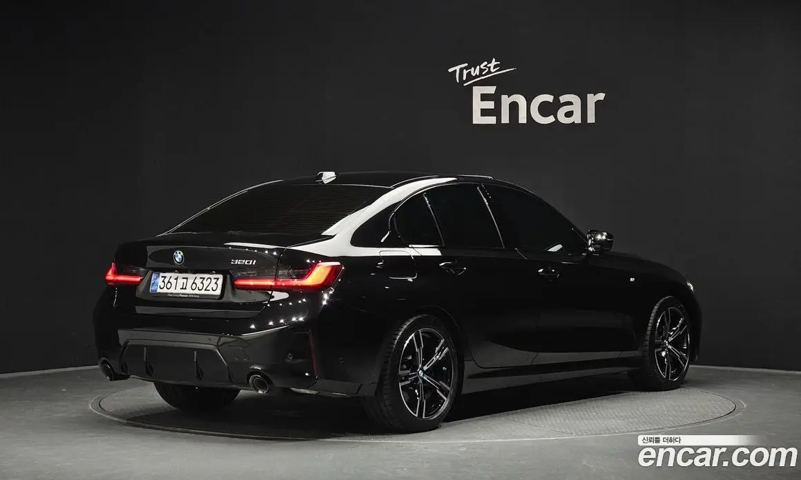 BMW 3 серия 2024 2.0 автомат (гидро), фото 1 BMW 3 серия 2024 2.0 автомат (гидро), фото 1