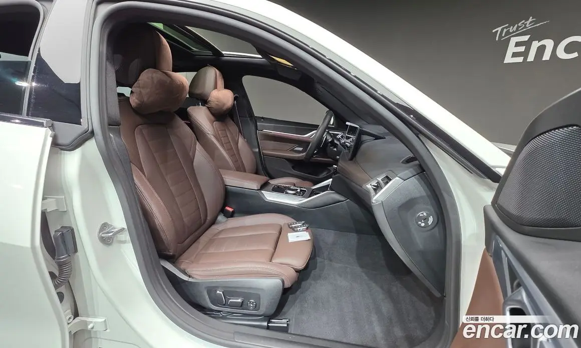 BMW 4 серия 2025 2.0 автомат (гидро), фото 13