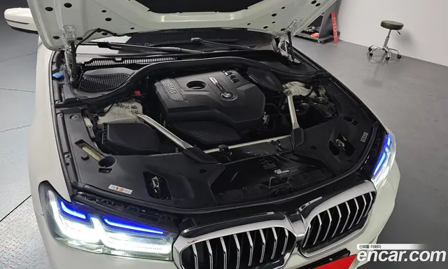BMW 5 серия 2018 2.0 автомат (гидро), миниатюра 5 BMW 5 серия 2018 2.0 автомат (гидро), миниатюра 5