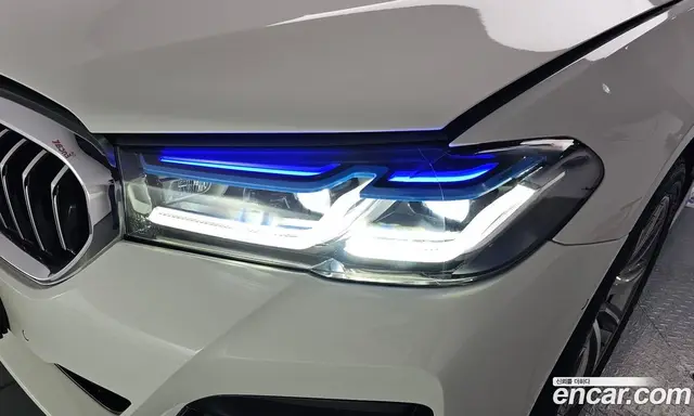 BMW 5 серия 2018 2.0 автомат (гидро), миниатюра 7 BMW 5 серия 2018 2.0 автомат (гидро), миниатюра 7