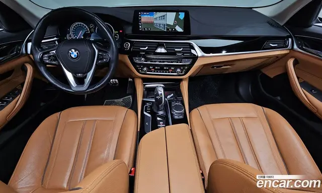 BMW 5 серия 2018 2.0 автомат (гидро), миниатюра 9 BMW 5 серия 2018 2.0 автомат (гидро), миниатюра 9