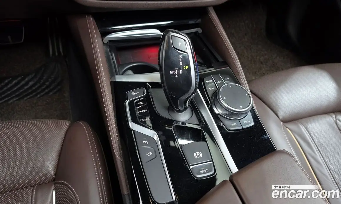 BMW 5 серия 2019 2.0 автомат (гидро), фото 11