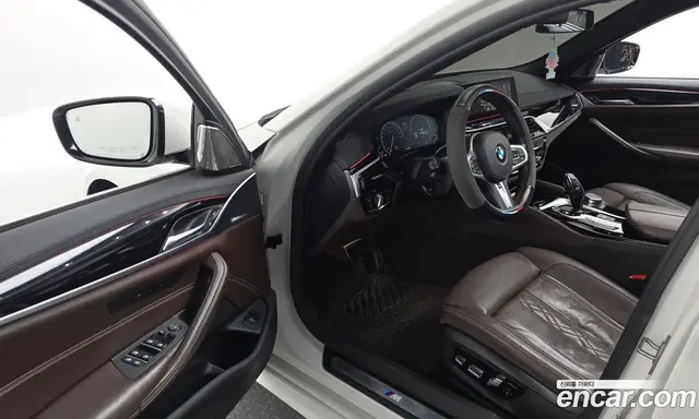 BMW 5 серия 2019 2.0 автомат (гидро), миниатюра 12