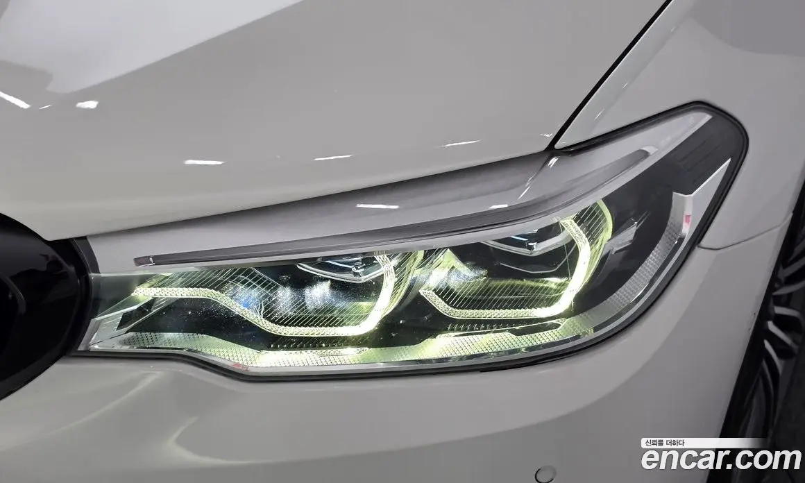 BMW 5 серия 2019 2.0 автомат (гидро), фото 7