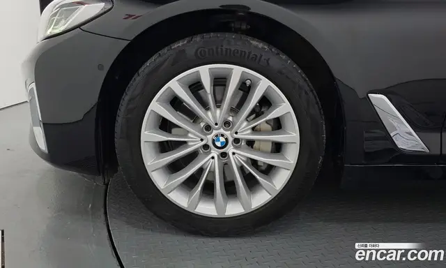 BMW 5 серия 2021 2.0 автомат (гидро), миниатюра 5 BMW 5 серия 2021 2.0 автомат (гидро), миниатюра 5
