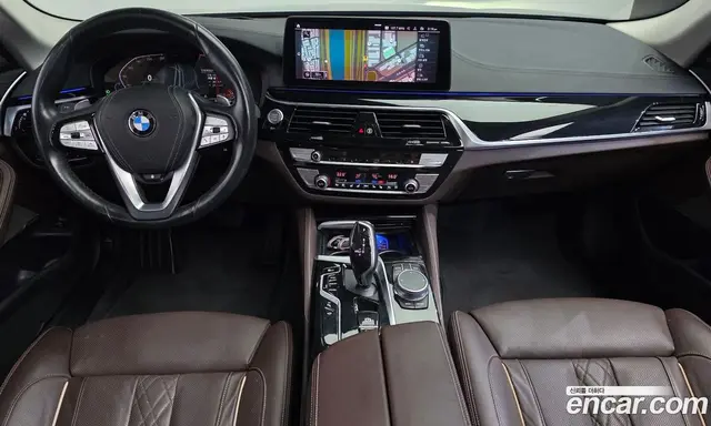 BMW 5 серия 2021 2.0 автомат (гидро), миниатюра 7 BMW 5 серия 2021 2.0 автомат (гидро), миниатюра 7