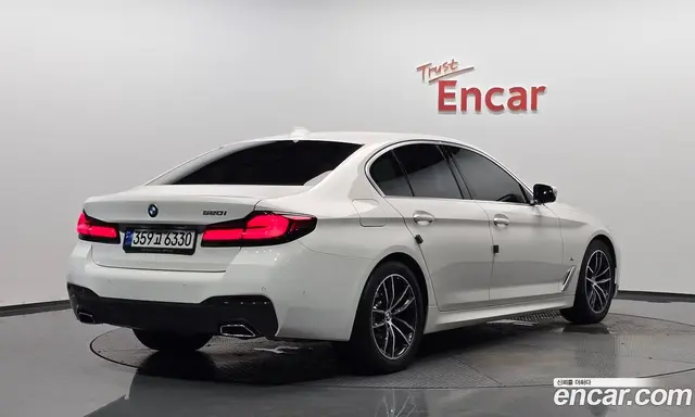 BMW 5 серия, 2022, 28 728 км