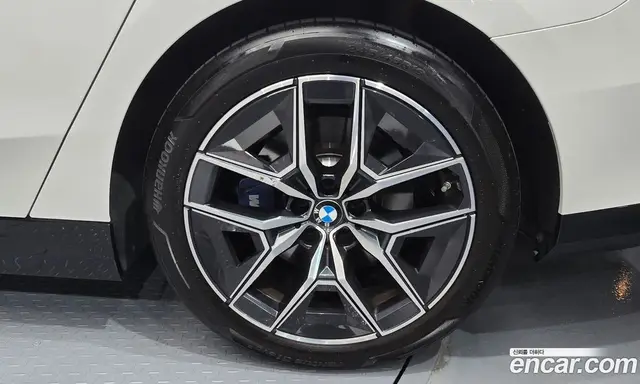 BMW 5 серия 2023 2.0 автомат (гидро), миниатюра 7