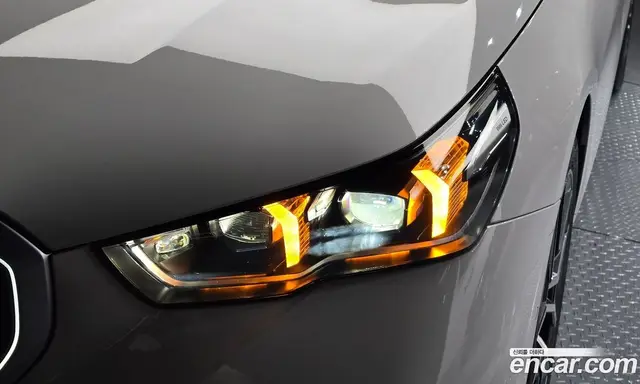 BMW 5 серия 2023 2.0 автомат (гидро), миниатюра 8