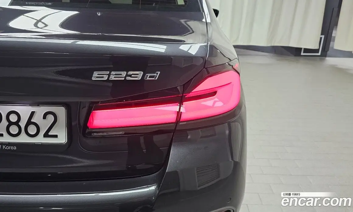 BMW 5 серия 2023 2.0 автомат (гидро), фото 9