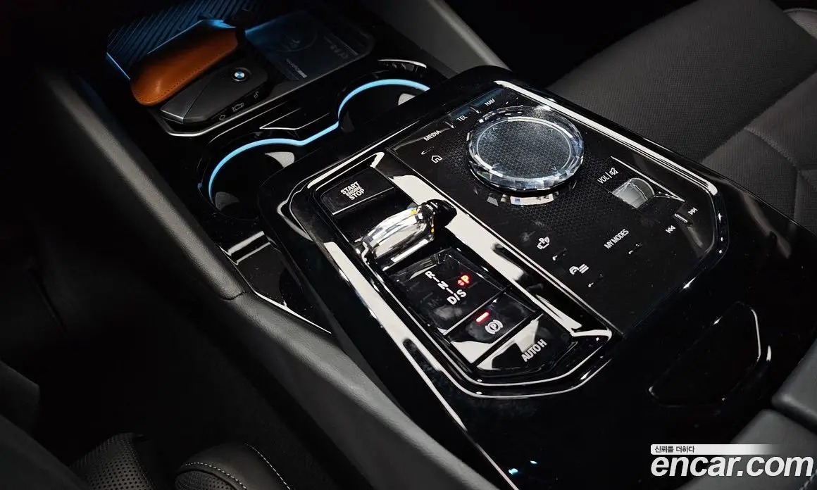 BMW 5 серия 2025 2.0 автомат (гидро), фото 12