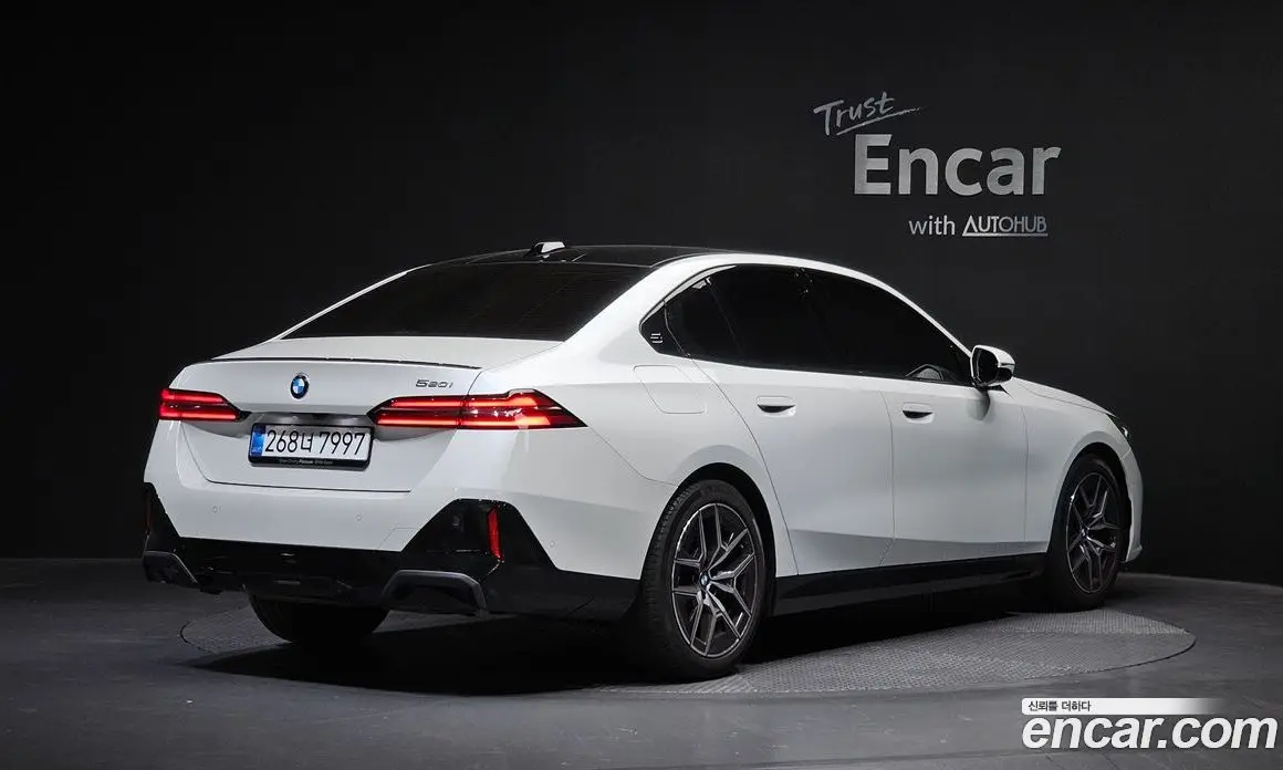 BMW 5 серия 2025 2.0 автомат (гидро), фото 1 BMW 5 серия 2025 2.0 автомат (гидро), фото 1