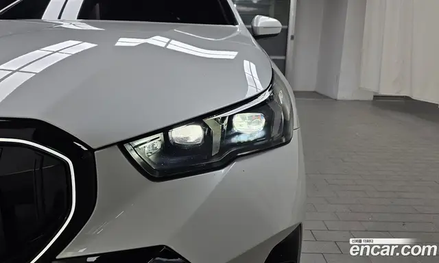 BMW 5 серия 2025 2.0 автомат (гидро), миниатюра 7 BMW 5 серия 2025 2.0 автомат (гидро), миниатюра 7