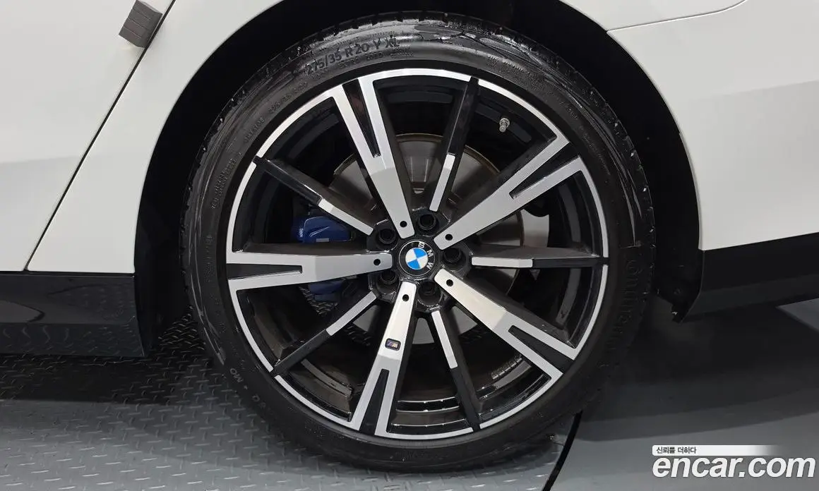 BMW 5 серия 2025 2.0 автомат (гидро), фото 7 BMW 5 серия 2025 2.0 автомат (гидро), фото 7
