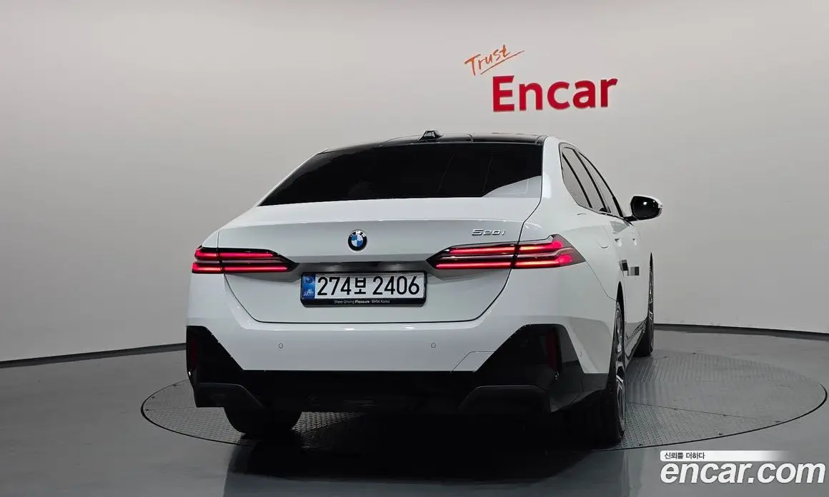 BMW 5 серия 2025 2.0 автомат (гидро), фото 4