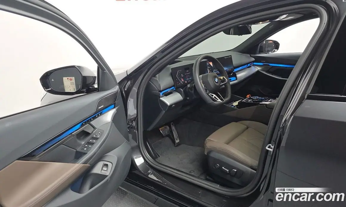 BMW 5 серия 2025 2.0 автомат (гидро), фото 13 BMW 5 серия 2025 2.0 автомат (гидро), фото 13