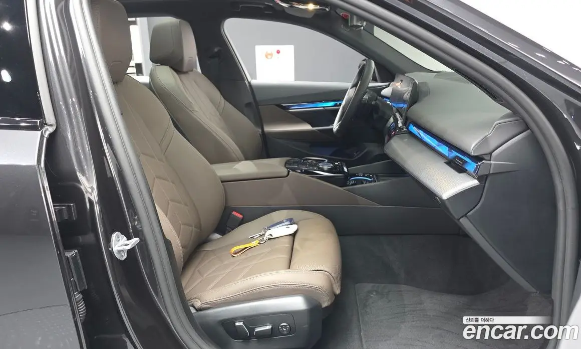 BMW 5 серия 2025 2.0 автомат (гидро), фото 17 BMW 5 серия 2025 2.0 автомат (гидро), фото 17