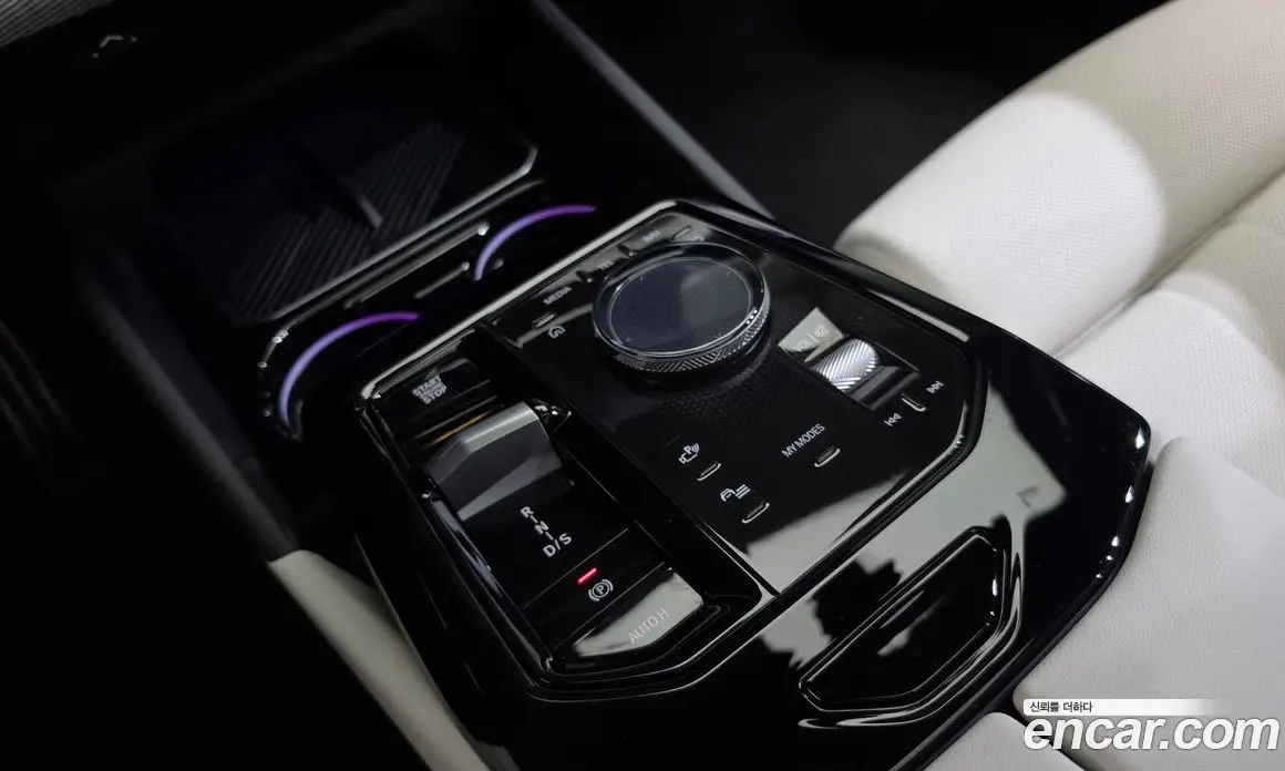 BMW 5 серия 2025 2.0 автомат (гидро), фото 12 BMW 5 серия 2025 2.0 автомат (гидро), фото 12
