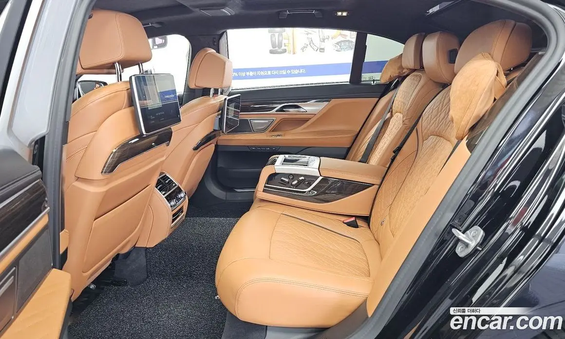 BMW 7 серия 2021 3.0 автомат (гидро), фото 16