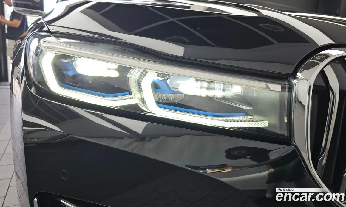 BMW 7 серия 2021 3.0 автомат (гидро), фото 8
