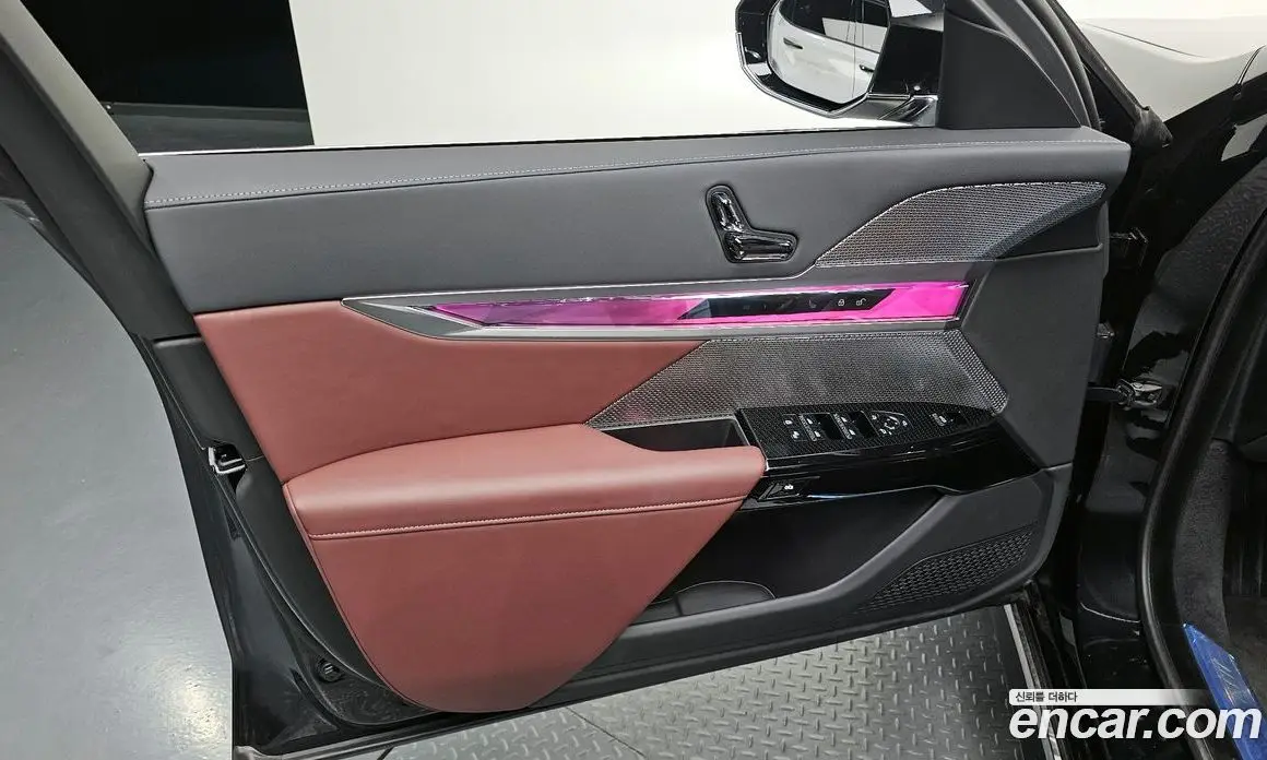 BMW 7 серия 2025 3.0 автомат (гидро), фото 13