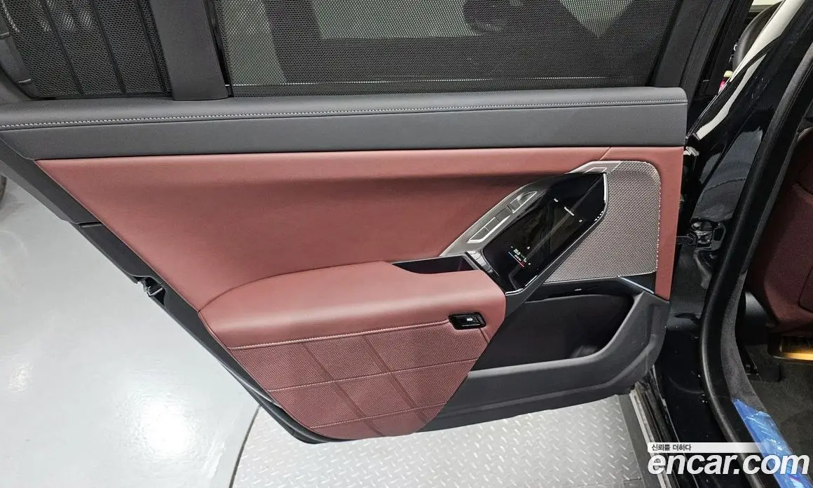 BMW 7 серия 2025 3.0 автомат (гидро), фото 14
