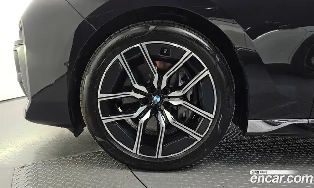 BMW 7 серия 2025 3.0 автомат (гидро), миниатюра 4