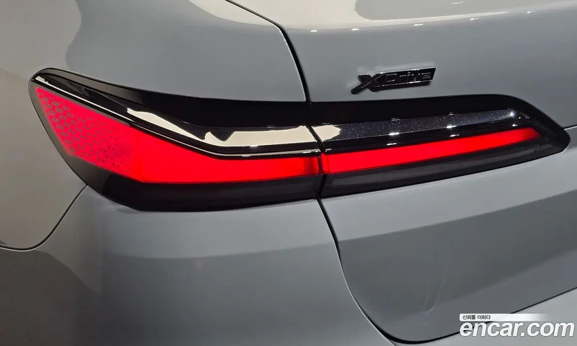 BMW 7 серия 2025 3.0 автомат (гидро), фото 9 BMW 7 серия 2025 3.0 автомат (гидро), фото 9