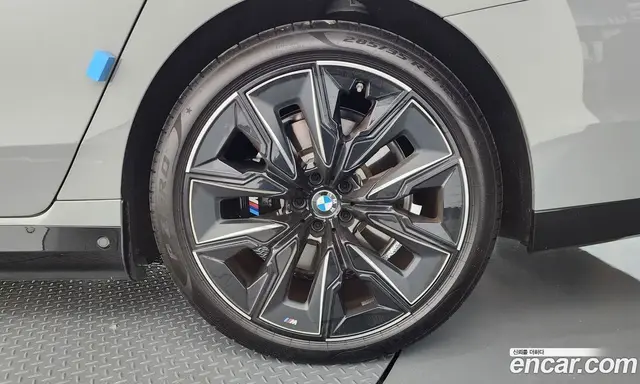 BMW 7 серия 2025 3.0 автомат (гидро), миниатюра 7 BMW 7 серия 2025 3.0 автомат (гидро), миниатюра 7
