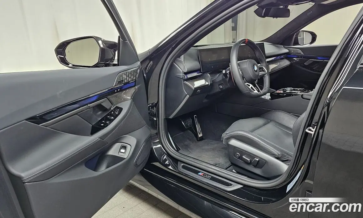 BMW M5 2026 4.4 автомат (гидро), фото 13 BMW M5 2026 4.4 автомат (гидро), фото 13