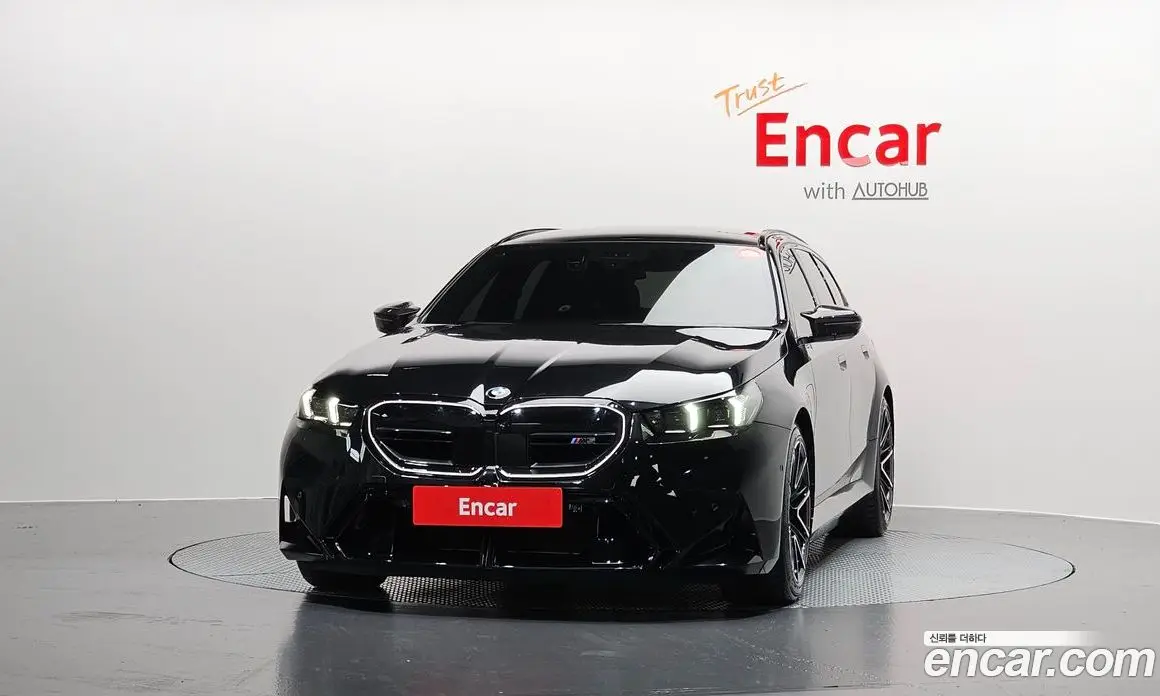 BMW M5 2026 4.4 автомат (гидро), фото 3 BMW M5 2026 4.4 автомат (гидро), фото 3