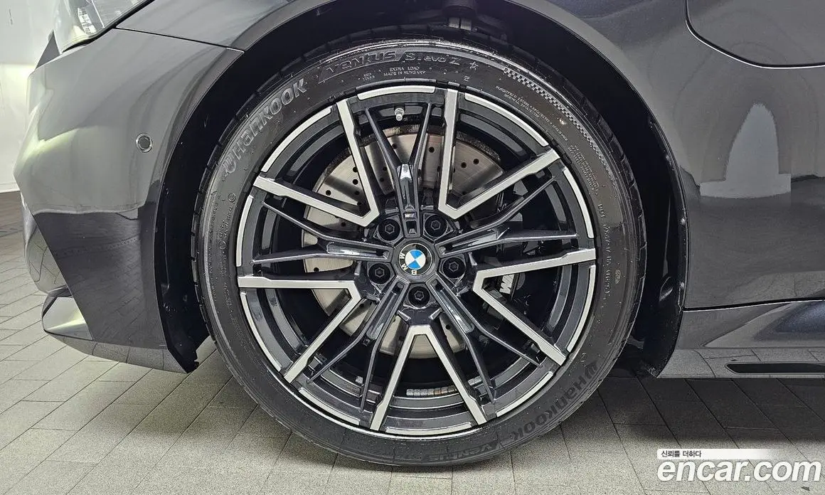 BMW M5 2026 4.4 автомат (гидро), фото 5 BMW M5 2026 4.4 автомат (гидро), фото 5