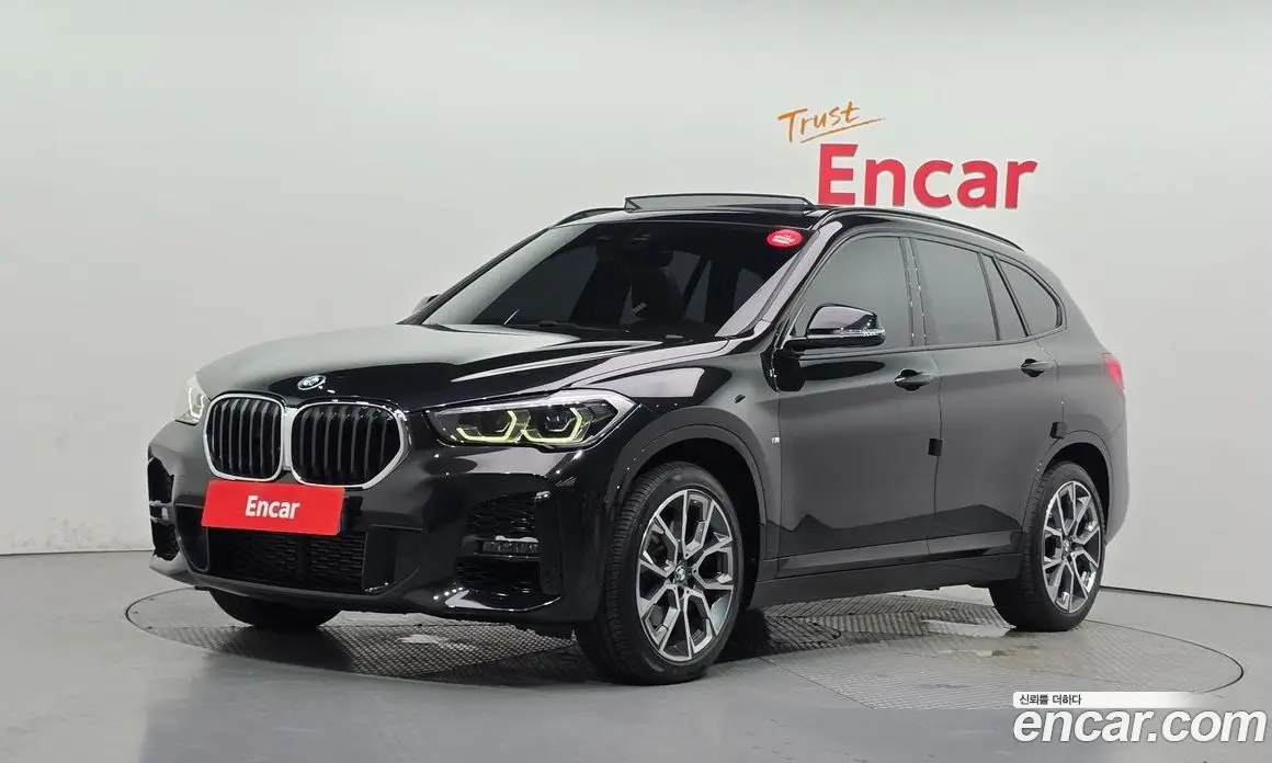BMW X1 2022 2.0 автомат (гидро), фото 1 BMW X1 2022 2.0 автомат (гидро), фото 1
