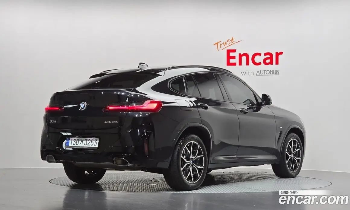 BMW X4 2023 2.0 автомат (гидро), фото 1 BMW X4 2023 2.0 автомат (гидро), фото 1