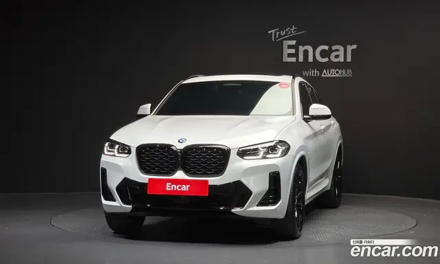 BMW X4 2025 2.0 автомат (гидро), миниатюра 3