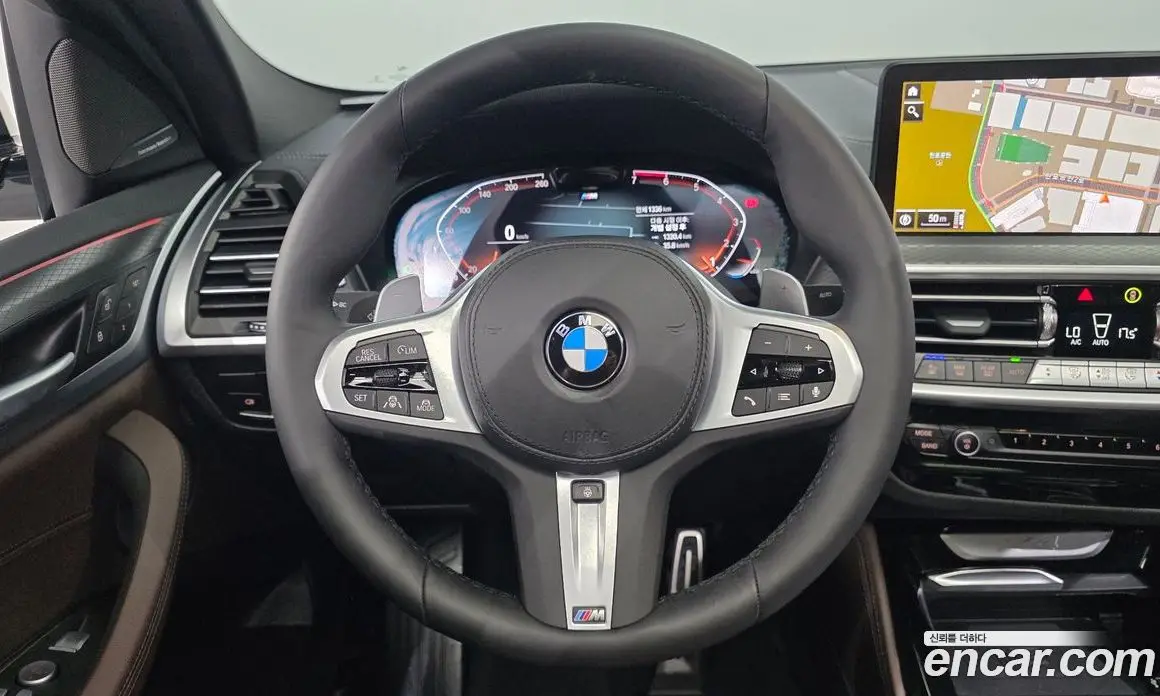 BMW X4 2025 2.0 автомат (гидро), фото 20