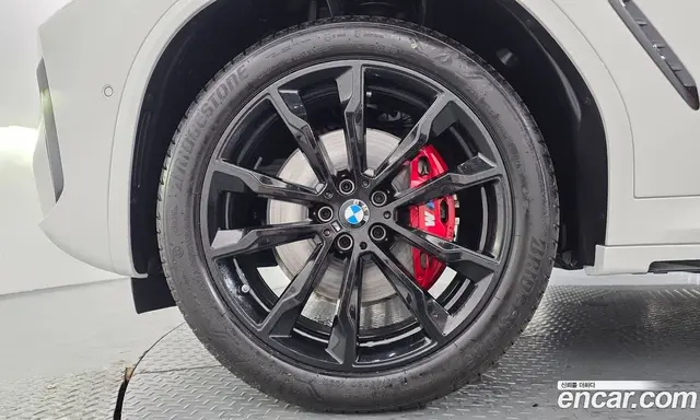 BMW X4 2025 2.0 автомат (гидро), миниатюра 5