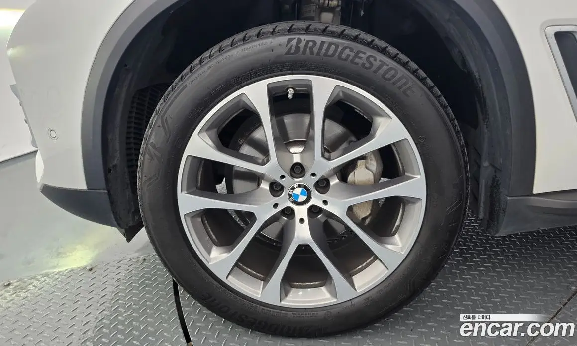 BMW X5 2019 3.0 автомат (гидро), фото 5
