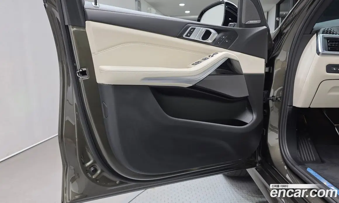BMW X5 2025 3.0 автомат (гидро), фото 14